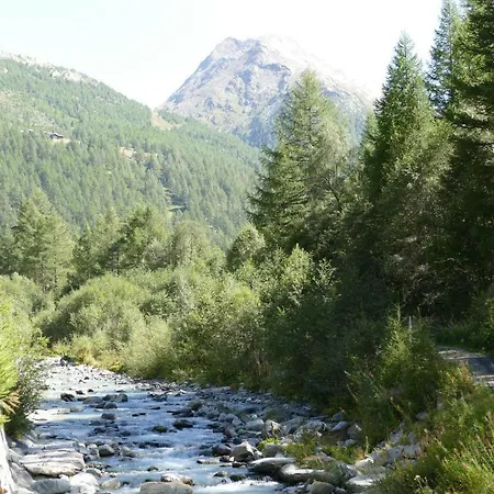 Rubin Bella Vista * Saas-Almagell
